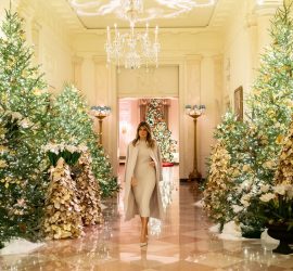 Мелания Трамп украсила Белый Дом к Рождеству