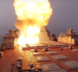 Видео запуска противокорабельных ракет в Баренцевом море