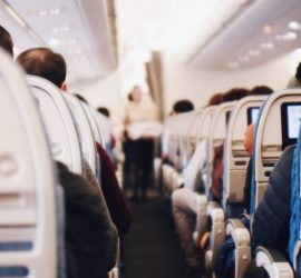 Драка пассажиров самолета нидерландской авиакомпании