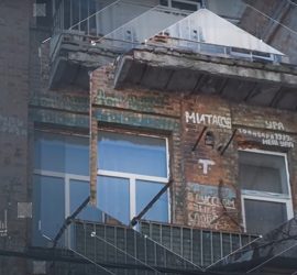 Подборка видео жутких домов и квартир, от которых становится не по себе