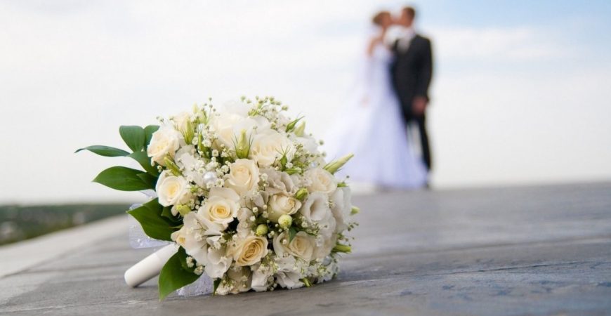 В Китае невеста умерла во время свадебной фотосессии